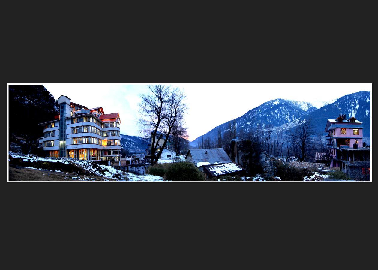 Hotel Out Town Манали Экстерьер фото